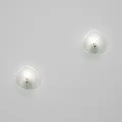 Max Ingrand, Pair of wall lights, model no. 1944, circa 1960, Partially chiselled and acid-etched glass, brass