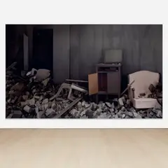 Thomas Demand, Ruine / Ruin, 2017, c-print, Diasec mounted
