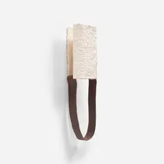 Gizela Mickiewicz, I know about it but I don’t know it, 2017, steel, copper, acrylic gypsum, lacquer and fiberglass, in 2 parts