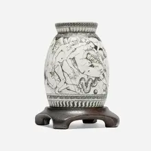 Edward Eberle, Penumbra vase, 1992, porcelain, terra sigillata and sgrafitto decoration, wood base
