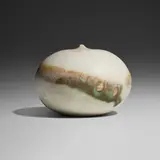 Toshiko Takaezu, Closed Form (with rattle)