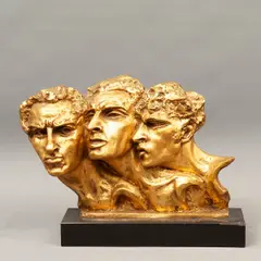 Serge Zélikson, TRES ROSTROS, Bronce, patinado en color dorado; base de mármol negro (lascaduras)