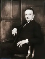 August Sander, "Der Kunstgelehrte (Wilhelm Schäfer)", 1926, Gelatinesilberabzug