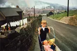 Bruce Davidson, Wales (Boy Pushing Carriage)