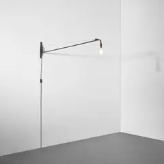 Jean Prouvé, Pivoting 'Potence' wall light, circa 1947, Painted steel