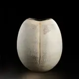 Hans Coper, Large ovoid vase with vertical impressions