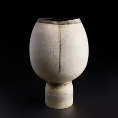 Hans Coper, Composite form with vertical impressions, circa 1972, Stoneware, layered porcelain slips and engobes over a textured body, the lip and interior with a manganese glaze