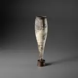 Hans Coper, Early single 'Tripot' on base