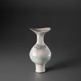 Lucie Rie, Late mallet-shaped vase