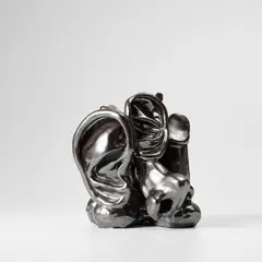 Nicolás Guagnini, Second Republic, 2013, vitrified glazed ceramic