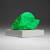 Ugo Rondinone, Small Green Mountain, 2016, painted stone, concrete
