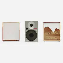 Jennifer Bolande, Metaphor Becomes a List, 1987, photograph mounted to board, wood, speaker, thermometer, painted wood