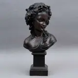 Busto de Bacante, FRANCIA, SIGLO XX, Bronce patinado en color marrón