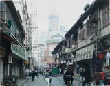 Thomas Struth, Zhejiang Zhong Lu, Shanghai, 1997, Chromogenic print