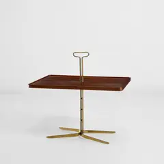 Ignazio Gardella, Rare side table, circa 1945, Walnut, walnut-veneered wood, brass
