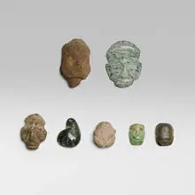 Guerrero, Collection of seven ornaments, carved stone, mother-of-pearl