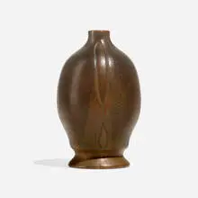 Clewell Pottery, Vase with stylized leaves