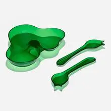 Eva Zeisel, Cloverware serving set, 1947, plastic