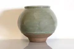 Norah Braden, Norah Braden (1901-2001), a stoneware vase