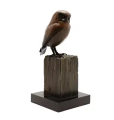 Mike Norris, Untitled, a bronze figure of an owl, on a piece of wood