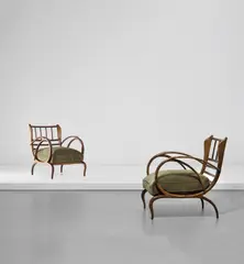 Gio Ponti, Unique pair of armchairs, early 1930s, Walnut, fabric