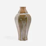 Manufacture nationale de Sèvres, Vase