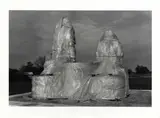 Sibylle Bergemann, Ortszeit (Aus: "Das Denkmal"), Gelatinesilberabzug