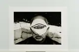 Stefan Moses, Jörg Immendorf (Aus: "Künstler machen Masken"), 1997, Gelatinesilberabzug