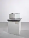 Dan Graham, Triangular Pavilion for Secession