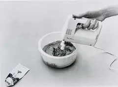 Rudolf Stingel, Untitled (Instructions), 1990, gelatin silver print