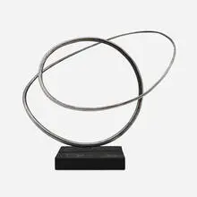 José de Rivera, Construction 176-77, 1977, stainless steel, painted wood