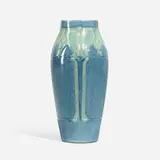 Paul Cox Pottery, Rare vase with stylized cinquefoils