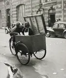 Robert Doisneau, Le baiser blotto, 1950, Gelatin silver print, printed later