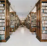 Candida Höfer, Biblioteca de la Real Academia de la Lengua Madrid I