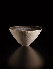 Conical bowl by Lucie Rie, 1951-1953, Porcelain, manganese crossed with sgraffito , exterior inlaid with manganese glaze, sold Oct 2018