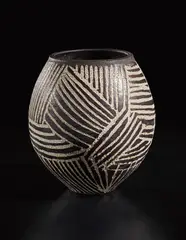 Early and large vase with abstract design by Hans Coper, circa 1952, Stoneware, manganese glaze with a white linear abstract design, offered Oct 2018