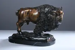 Ron Moore, Buffalo, Bronze - Height: 8 in