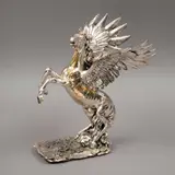A. Beluro, PEGASO, Escultura en resina con electrobaño de plata .925
