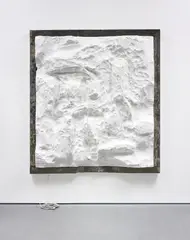 Neil Beloufa, Show off, polystyrene and electrical wiring, in artist's steel frame