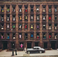 Ormond Gigli, Girls in the Windows, New York City, 1960, Chromogenic print, printed later