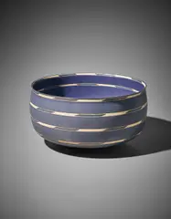 Alev Ebüzziya Siesbye, Bowl, 1985, Stoneware, dark blue glaze with a masked design