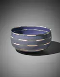 Alev Ebüzziya Siesbye, Bowl, 1985, Stoneware, dark blue glaze with a masked design