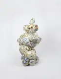 Yeesookyung, Translated Vase, 2010, ceramic trash, epoxy, 24 karat gold leaf