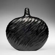 Massimo Micheluzzi, Vase, 2003, hand-blown and wheel-carved glass