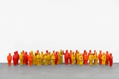 Jingdong Shen, Founding Ceremony (National Day 1949), 2006, Jeweils: Glasfaserverstärkter Kunststoff, farbig gefasst