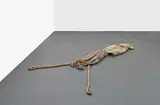 David Zink Yi, Ohne Titel (Architeuthis), 2010, Keramik, beschichtet mit Kupfer und Blei