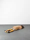 Gregor Schneider, Hannelore Reuen (Alte Hausschlampe), 2001, Mixed Media (Silikon, Perücke, Kleidung, Schuhe)