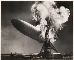 Burning of the Hindenburg by Anonym, 1937, Gelatinesilberabzug, sold Jun 2022