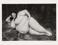 Charles Gatewood, Female nude in woods, 1982, Gelatinesilberabzug. Vintage