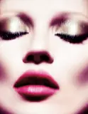 Sølve Sundsbø, Close, 2009, Chromogenic print, flush-mounted
